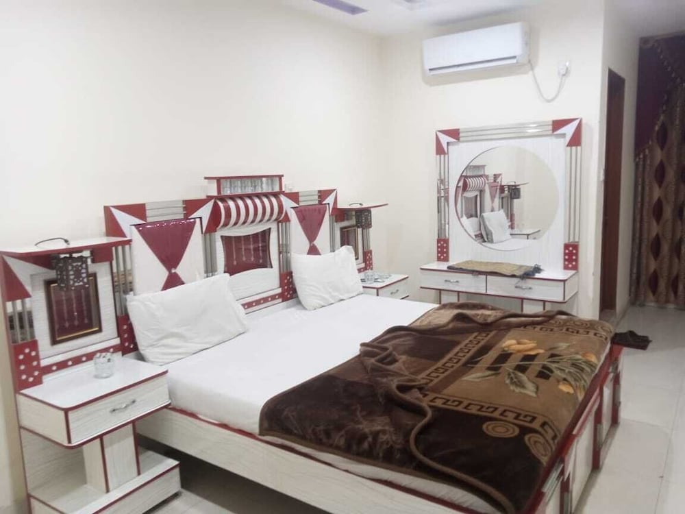 Фото Hotel Continental