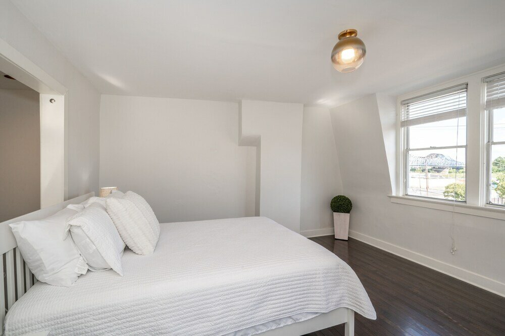 Фото River City Nest № 2