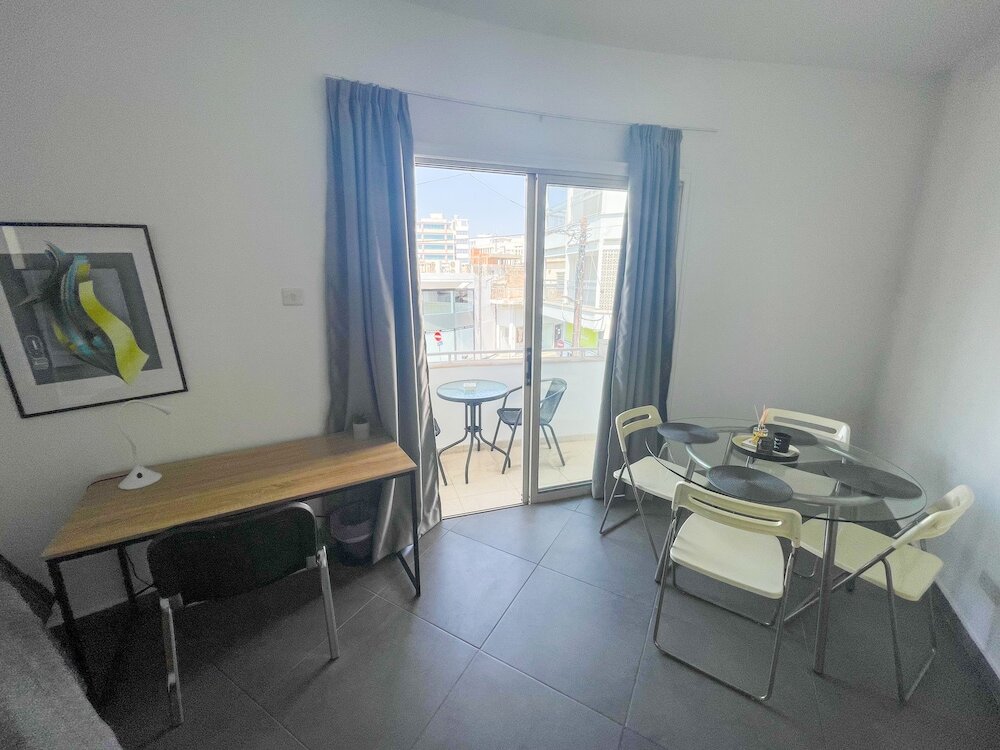 Фото High Speed Holiday Apartment