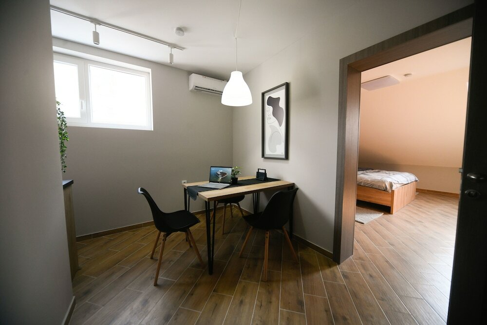 Фото Manoir Apartments