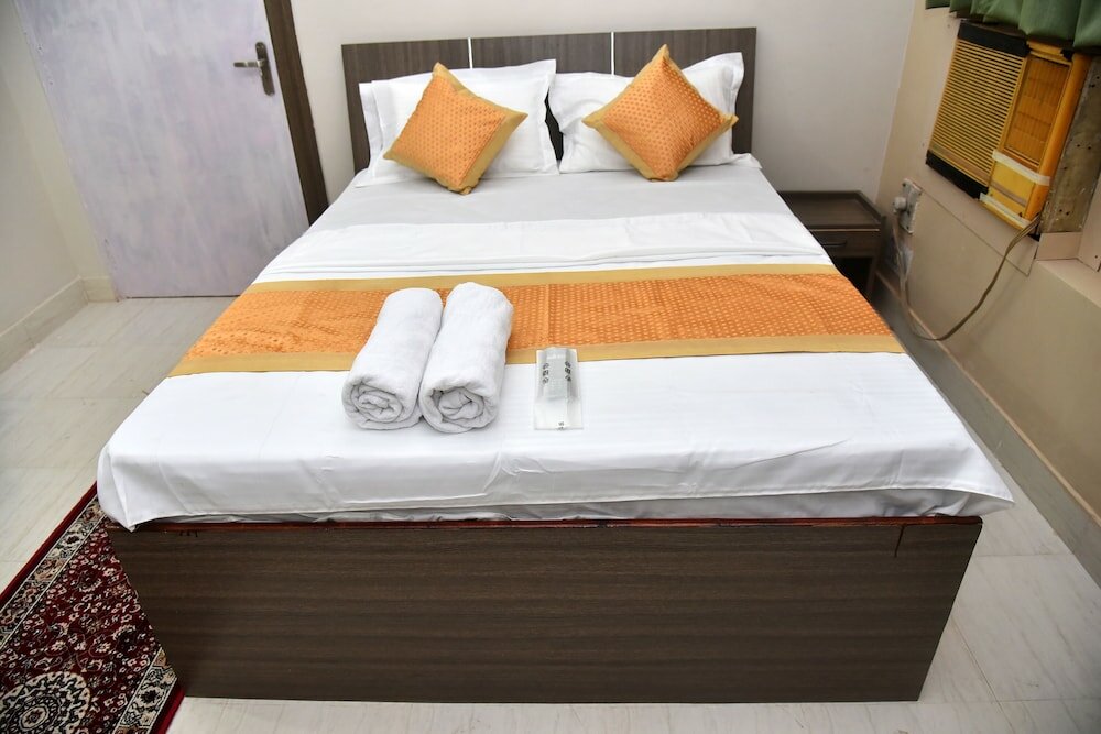 Фото Bluebells Varanasi