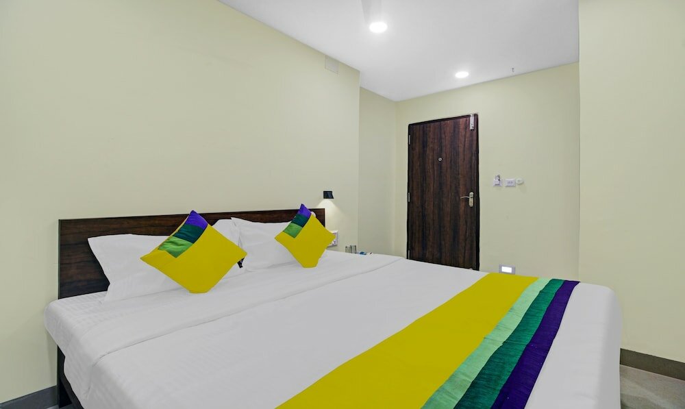 Фото Treebo Tryst Tahoora International