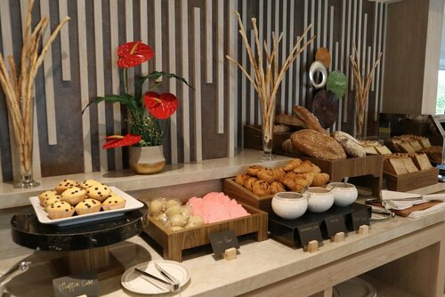Гостиница Dream of Aventus Hotel Kuta в Куте