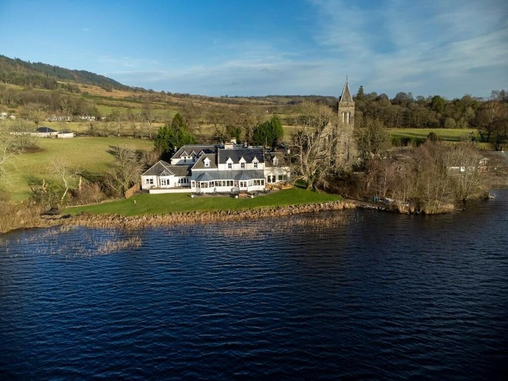 Фото The Lake of Menteith Hotel