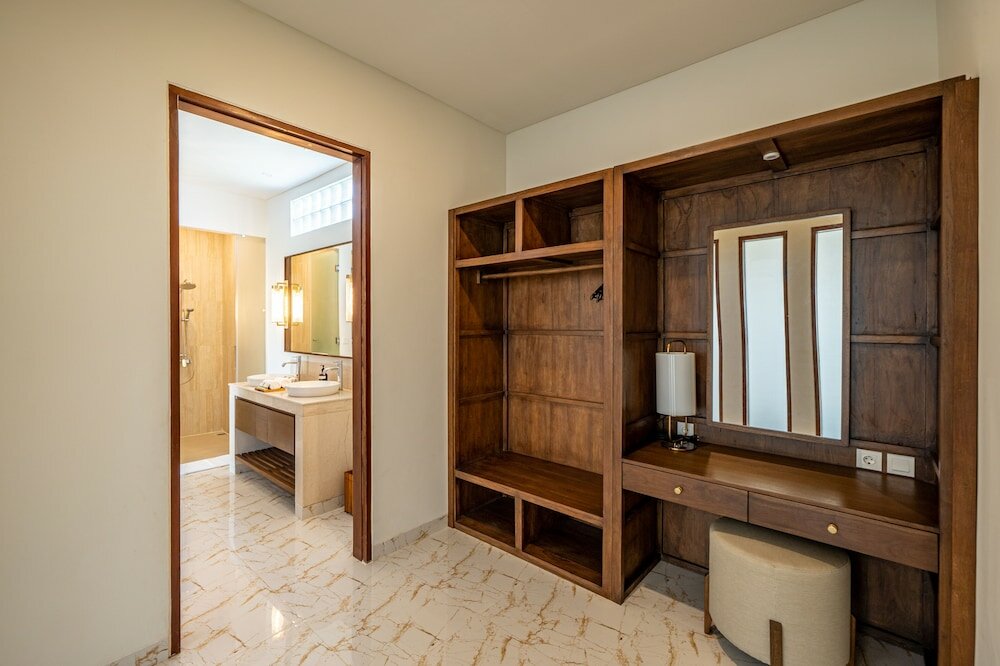 Фото Berawa Bali Beach Villas by The Kunci