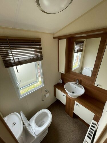 Гостиница 2-bedroom Parkhome in Uddingston, Glasgow