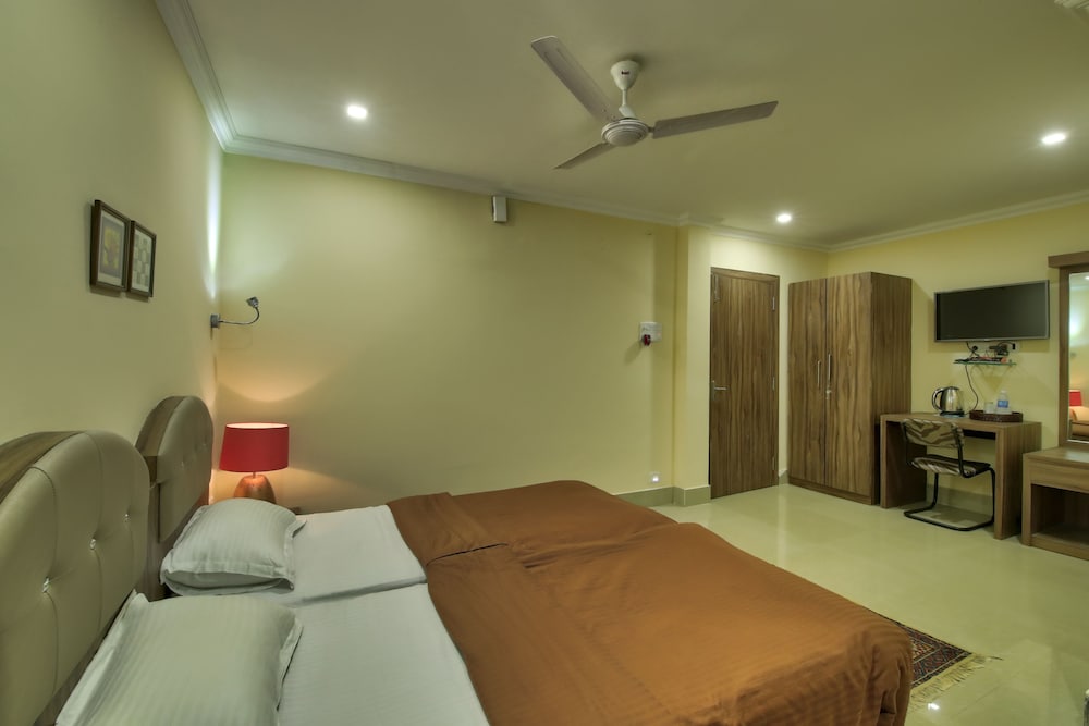 Фото Harmony House - A Boutique Hotel