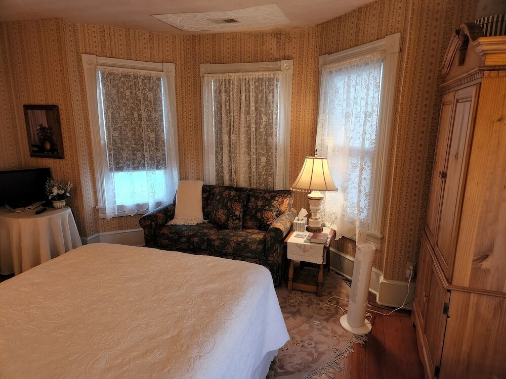 Фото Hawthorne Inn