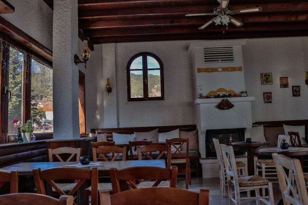 Фото Hotel Mitikas