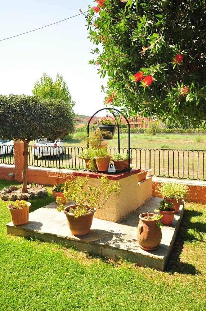 Фото Elena Apartments Corfu