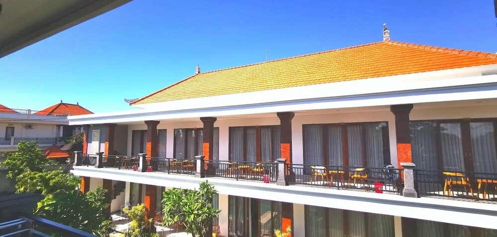 Фото Santi HomeStay