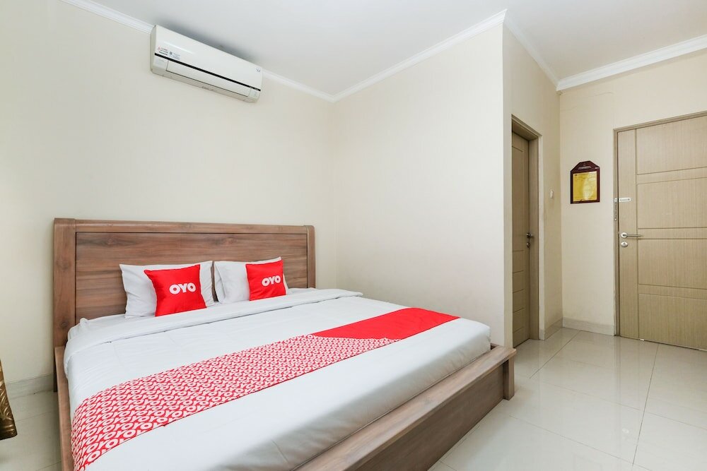 Фото Oyo 1739 Tekmira Residence Sudirman Syariah