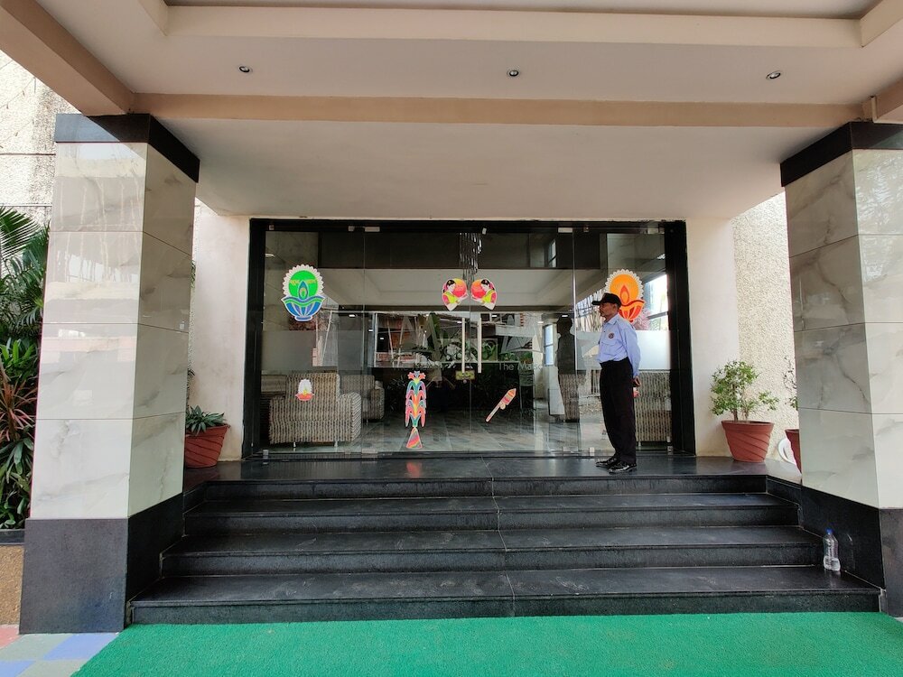 Фото Pride Biznotel - The Maison Anand