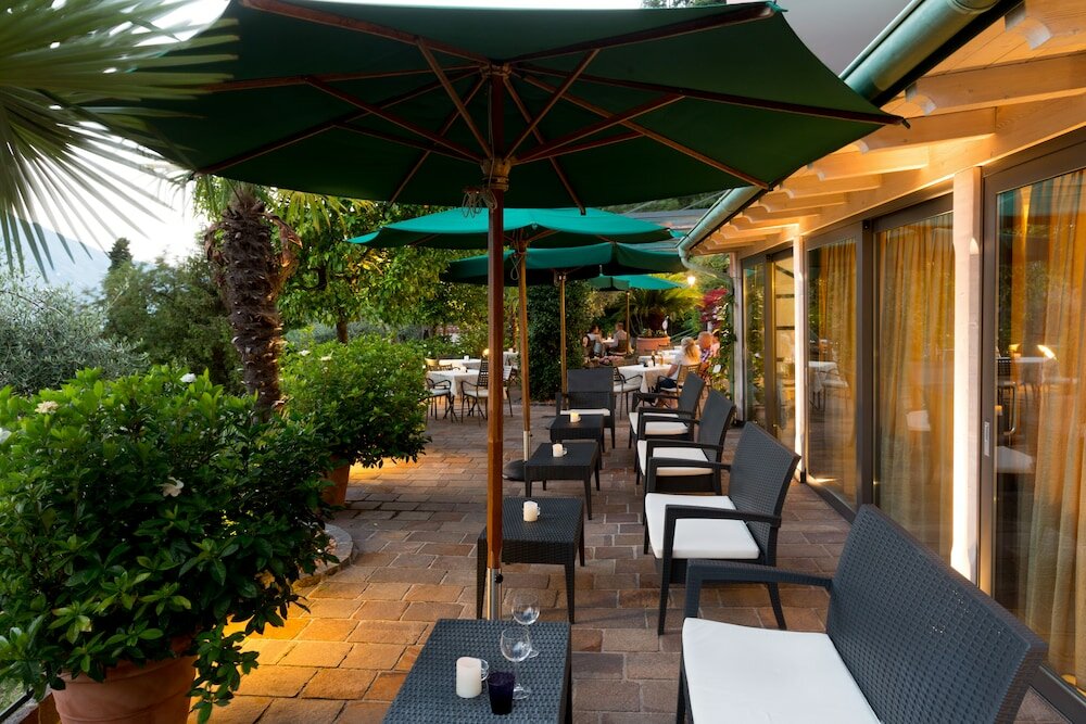 Фото Relax Hotel La Gardenia & Villa Oleandra