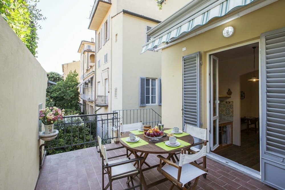 Short-term housing rental Azeglio Five Senses, Florence, photo