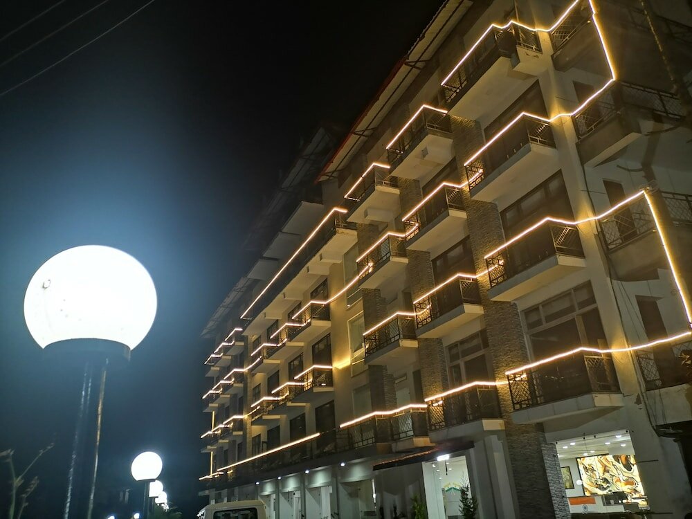 Фото Dal Lake Resort