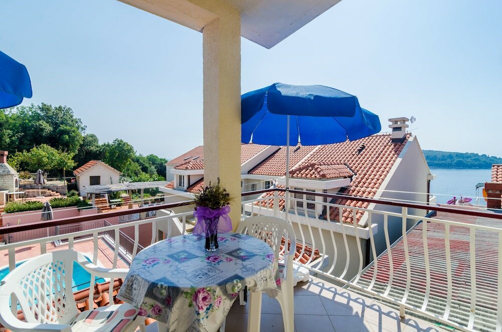 Фото Apartments Saulan