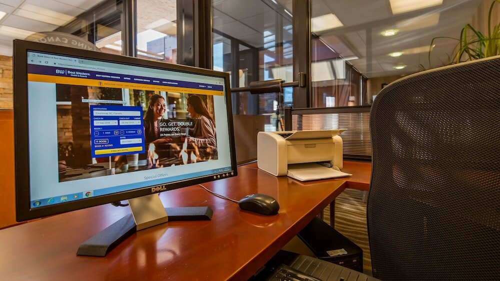 Фото Best Western The Westerly Hotel