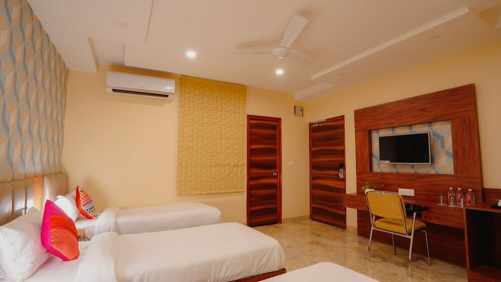 Фото Sanskar Prime Hotel