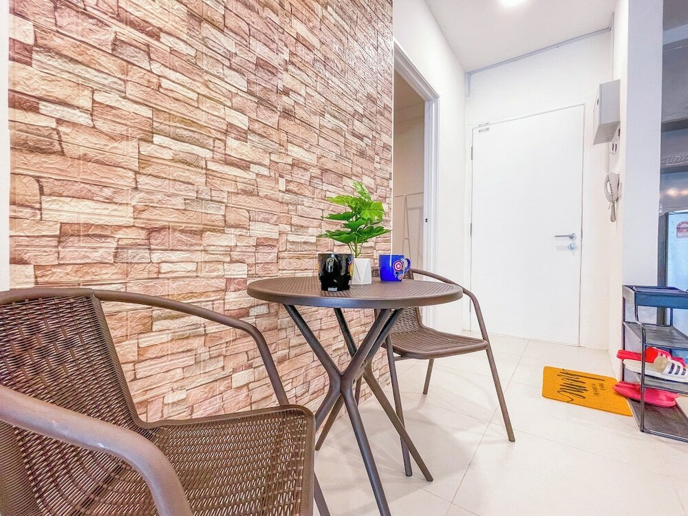 Фото MetroCity Staycation