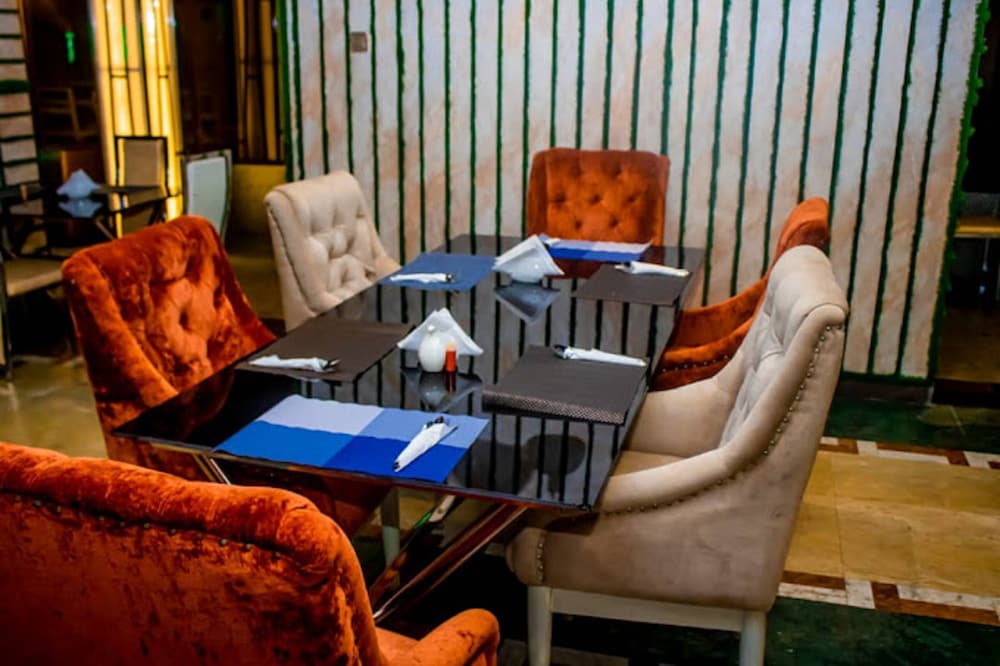 Фото Homeland Hotels