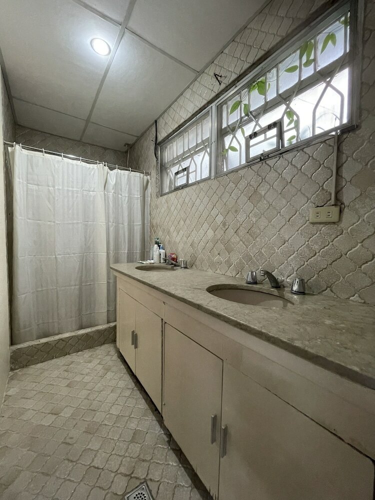 Фото 1888 Staycation Inn by Cocotel