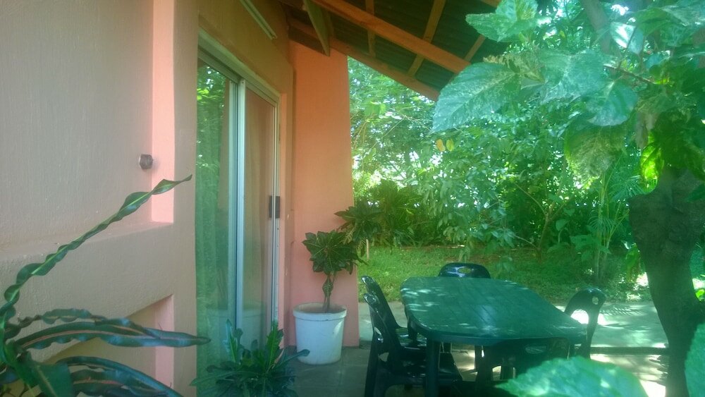 Фото Gloria's Bed and Breakfast