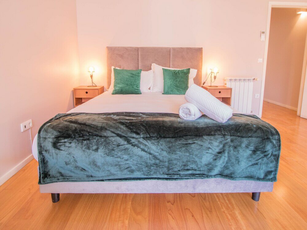 Фото Alibi by YoursPorto