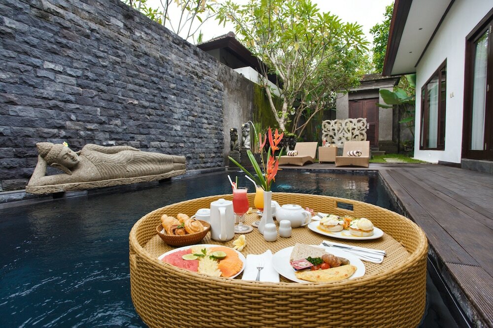 Фото Ubud Raya Villa