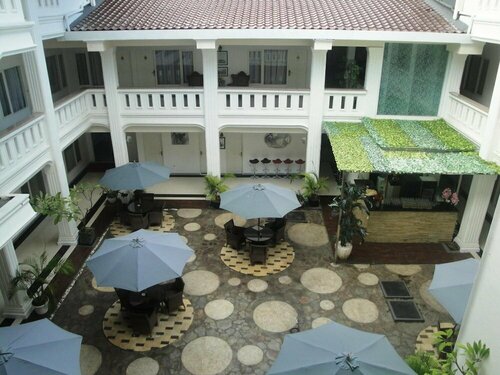 Гостиница Ramayana Hotel в Макасаре