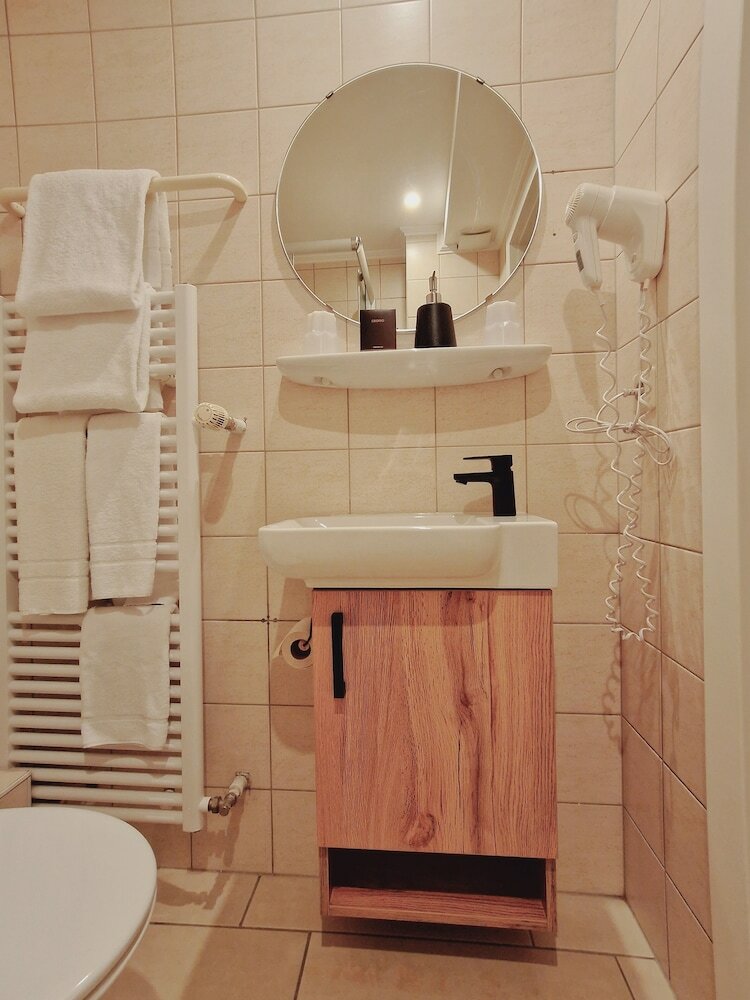 Фото Bivius Eat & Sleep