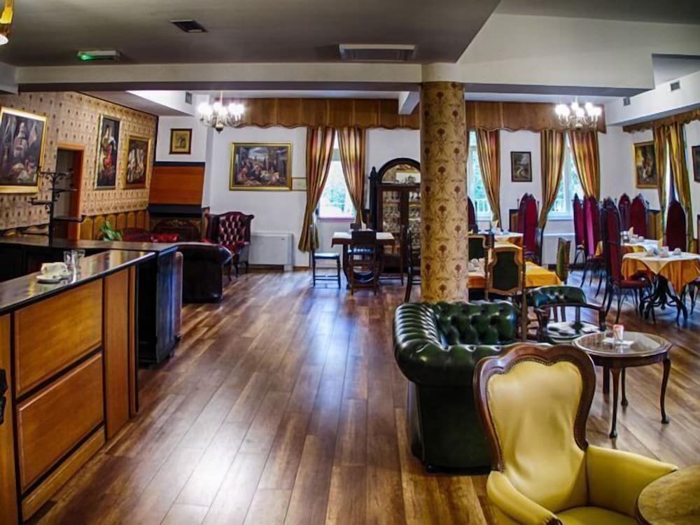 Фото Hotel Puntijar