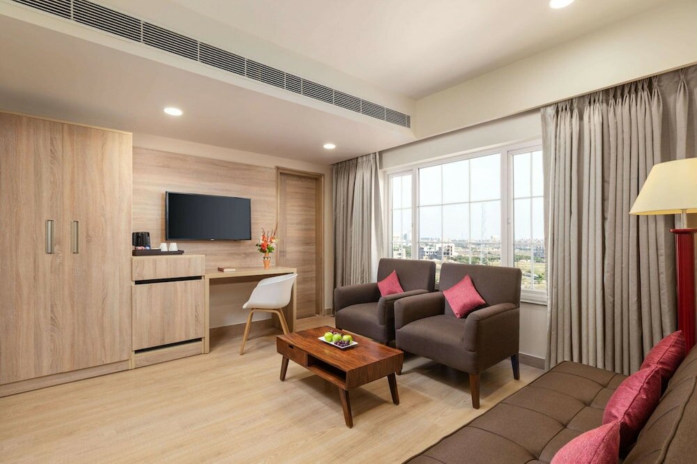 Фото Nidhivan Sarovar Portico Vrindavan