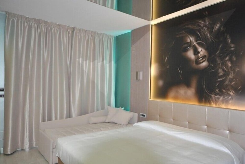 Фото Hotel Camelia