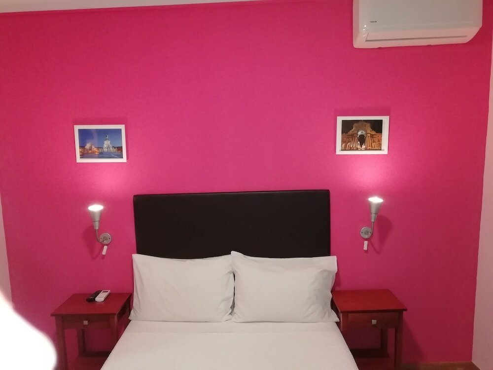 Фото Pensao Residencial Camoes