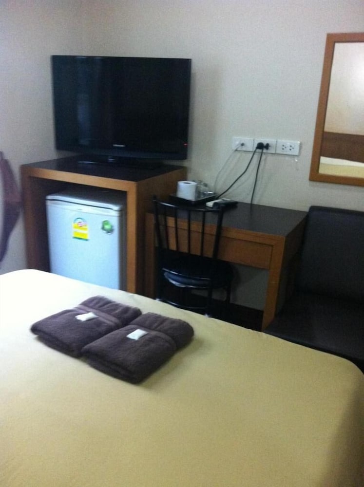 Фото White Orchid Inn II