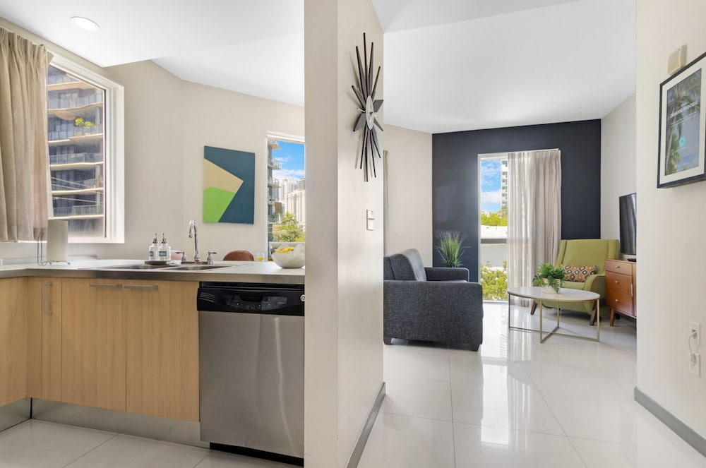 Фото Roami at Habitat Brickell