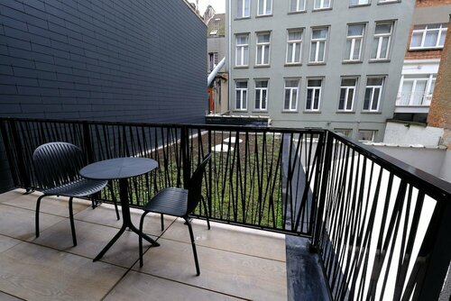 Гостиница Qstay Good Living Apartments в Антверпене