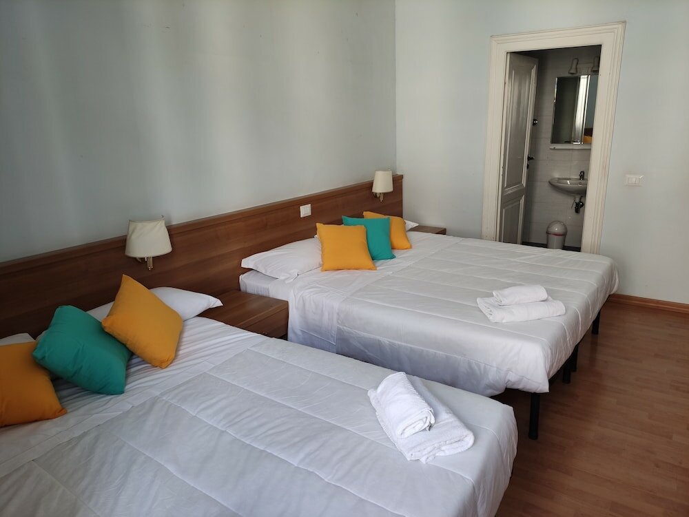 Фото Hotel Big Bang