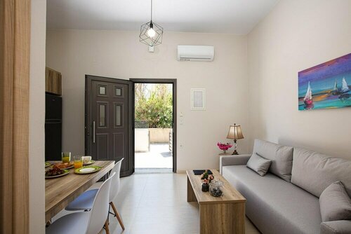 Гостиница Aretousa apt Cosy Stay Just 20m From the Beach