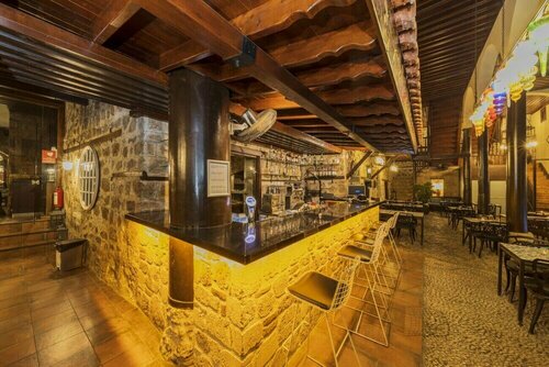 Апартаменты Amazing Hotel Room Near Hadrian s Gate в Анталье