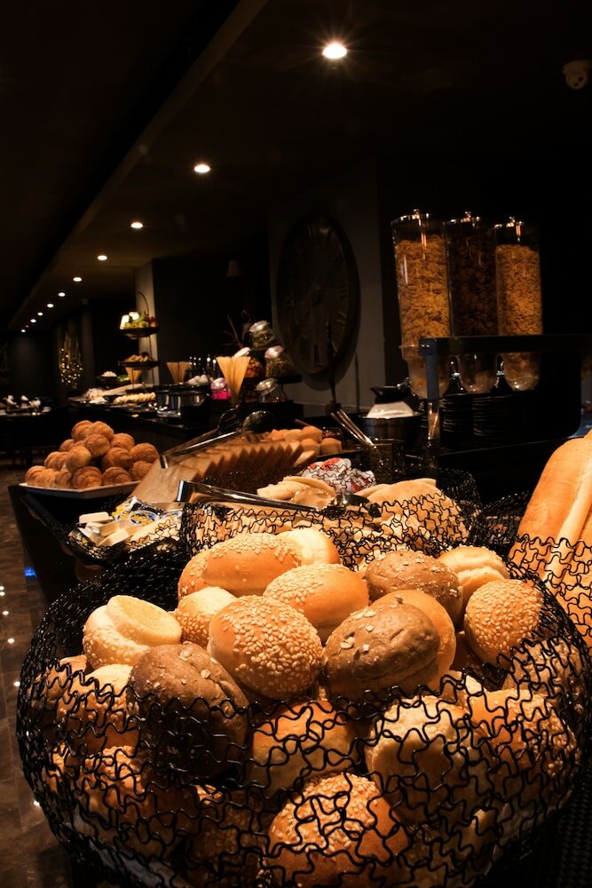 Фото Seas Hotel Amman