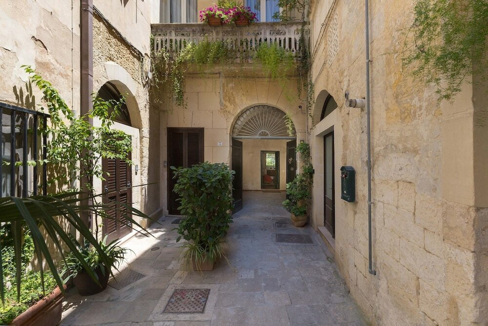 Фото 3036 Salotto Barocco by Barbarhouse