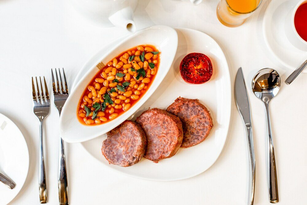 Фото Blackwood Hotel and Apartments