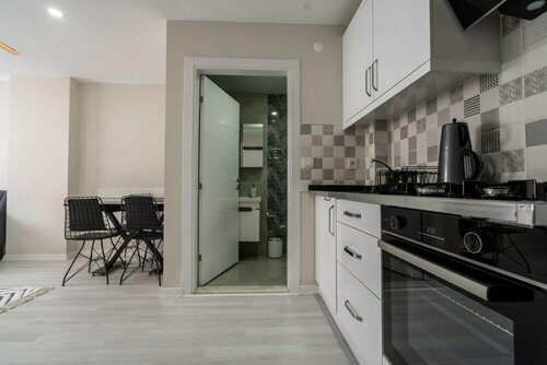 Апартаменты Central Flat Near Beach in Muratpasa в Муратпаше