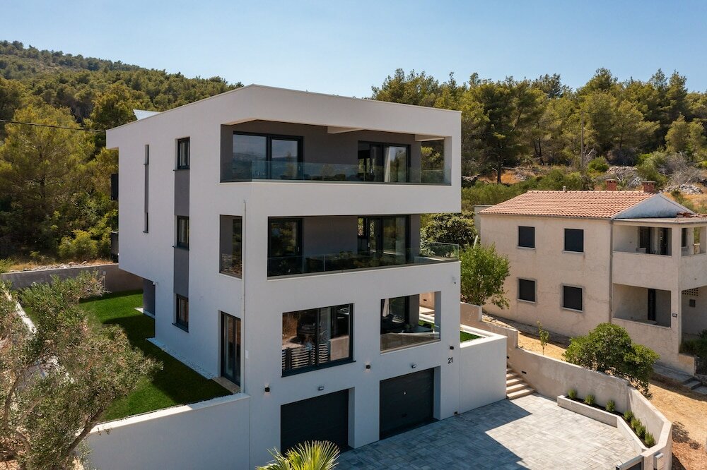 Фото House & Home Slatine