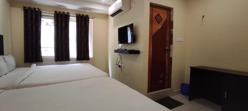 Фото Hotel Arvind Vizag Beach