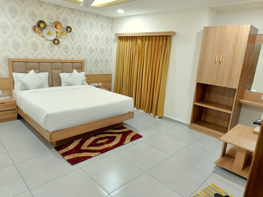 Фото Hotel Lotus