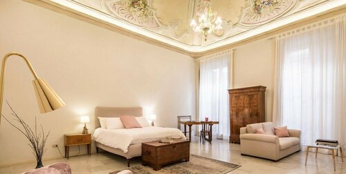 Гостиница Casa Degli Affreschi a Palazzo Lungarini - Locazio в Палермо