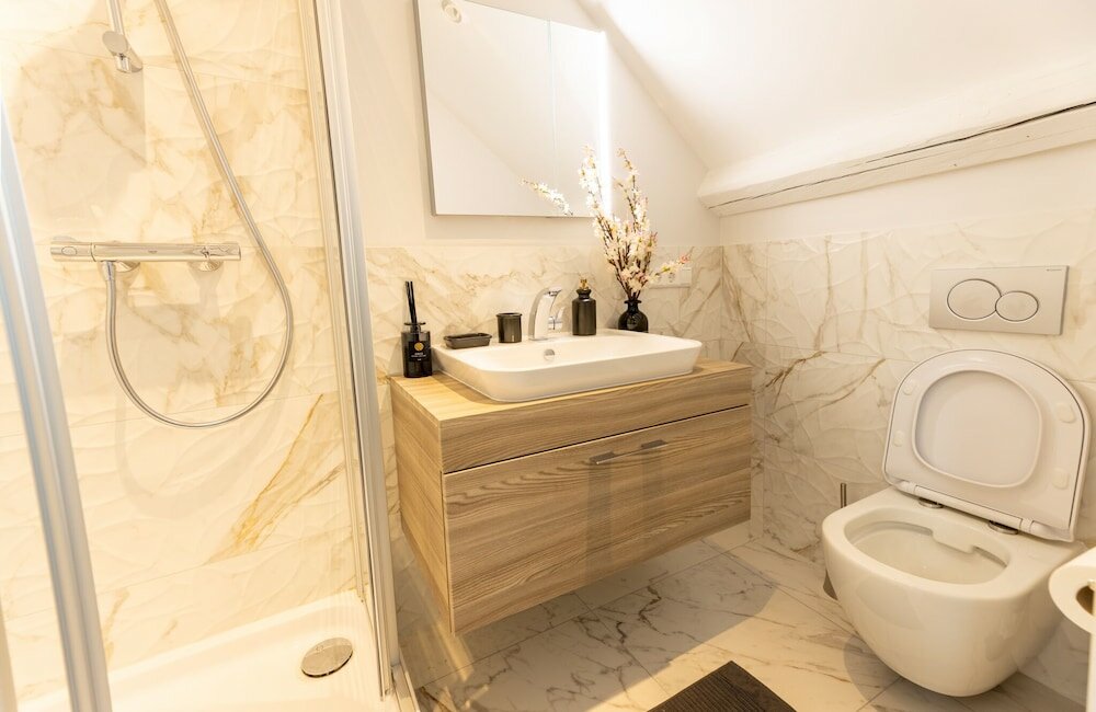 Фото Luxurious Modern 3br Roof Villa Apt